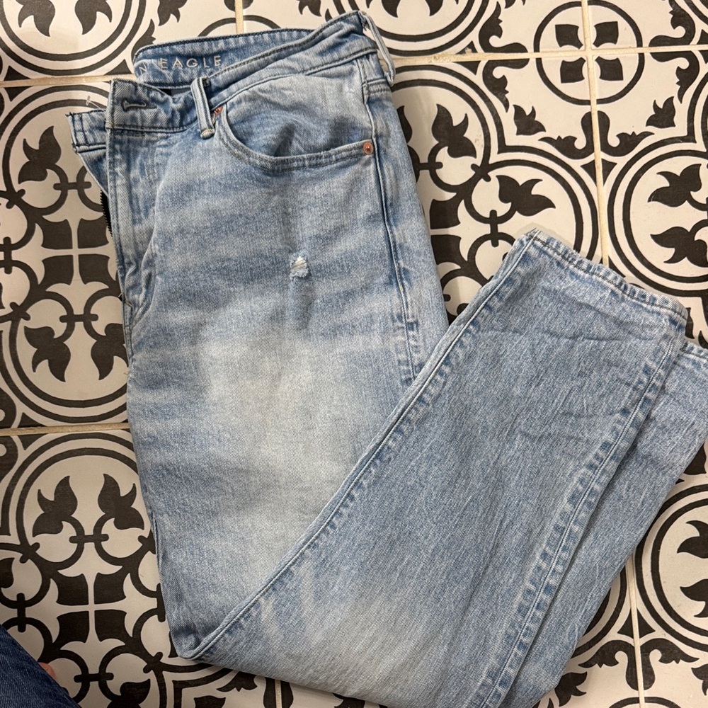 American Eagle Outfitters Men's Light Blue Straight Jeans